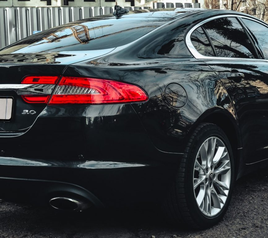 Jaguar XF 2012