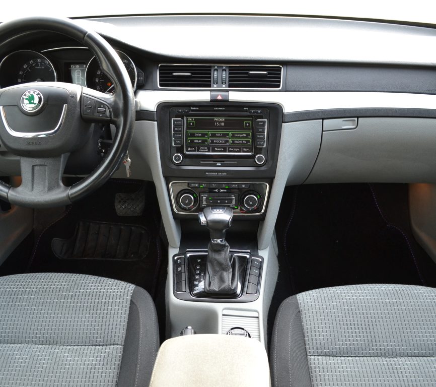 Skoda Superb 2010