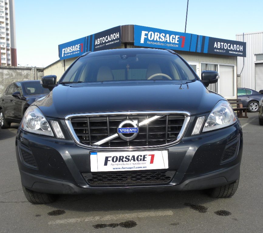 Volvo XC70 2010