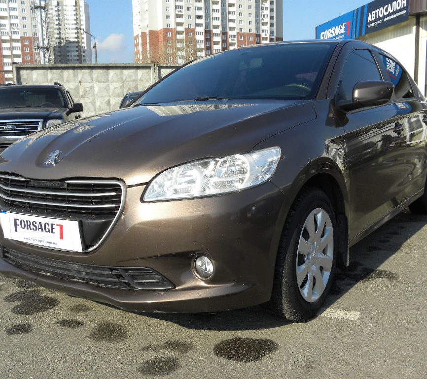 Peugeot 301 2013