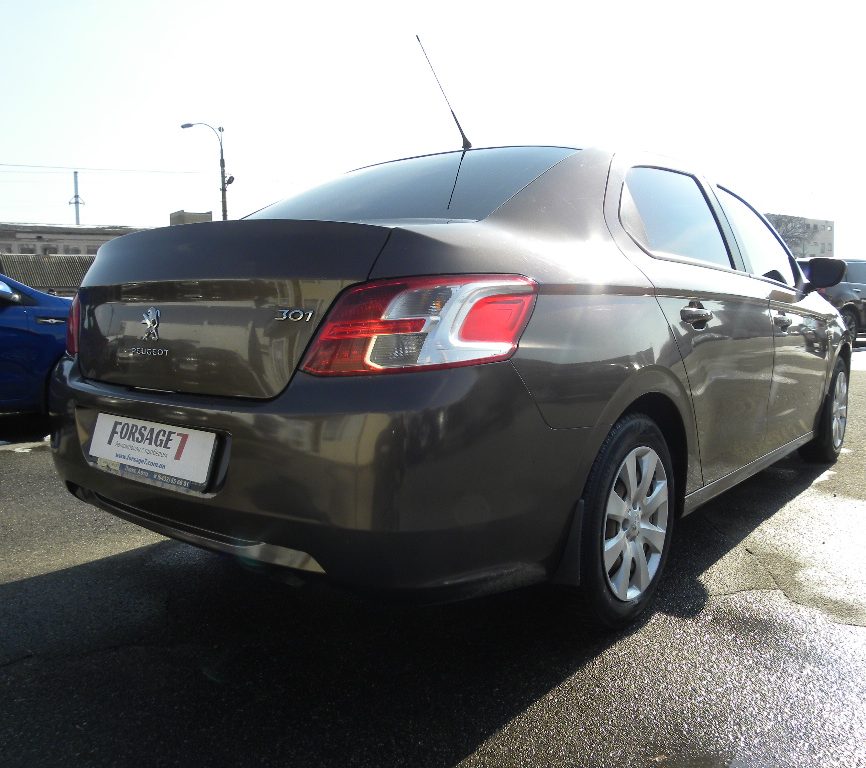 Peugeot 301 2013