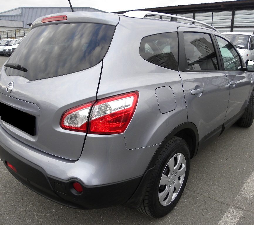 Nissan Qashqai+2 2012