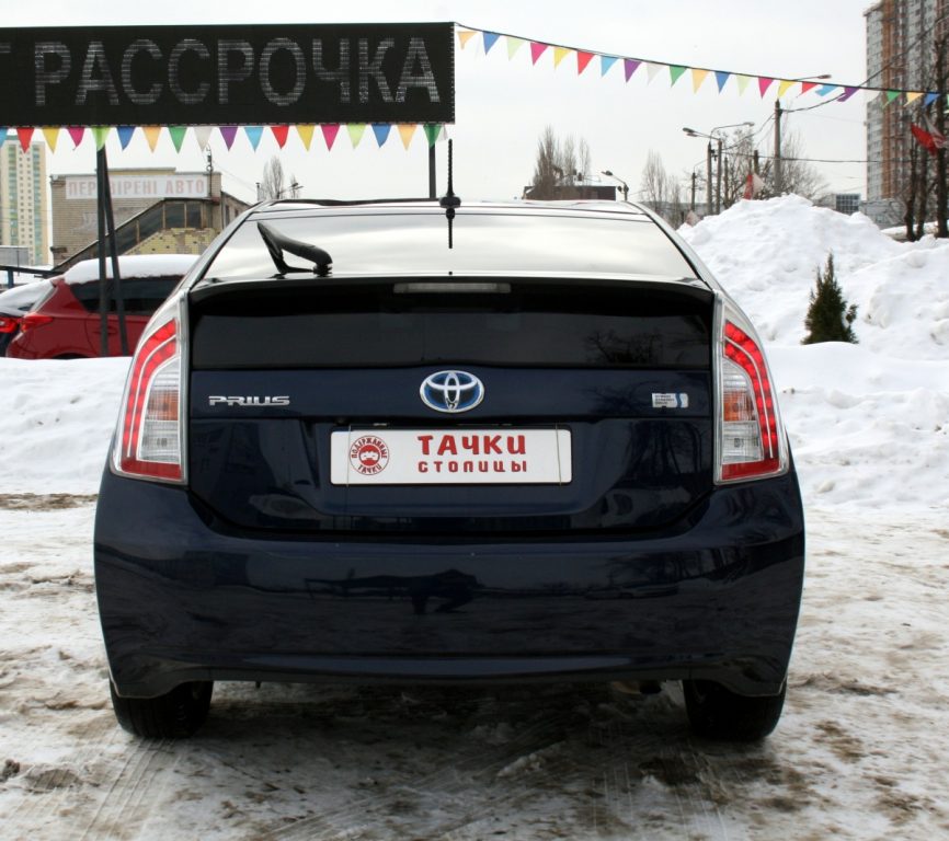 Toyota Prius 2015