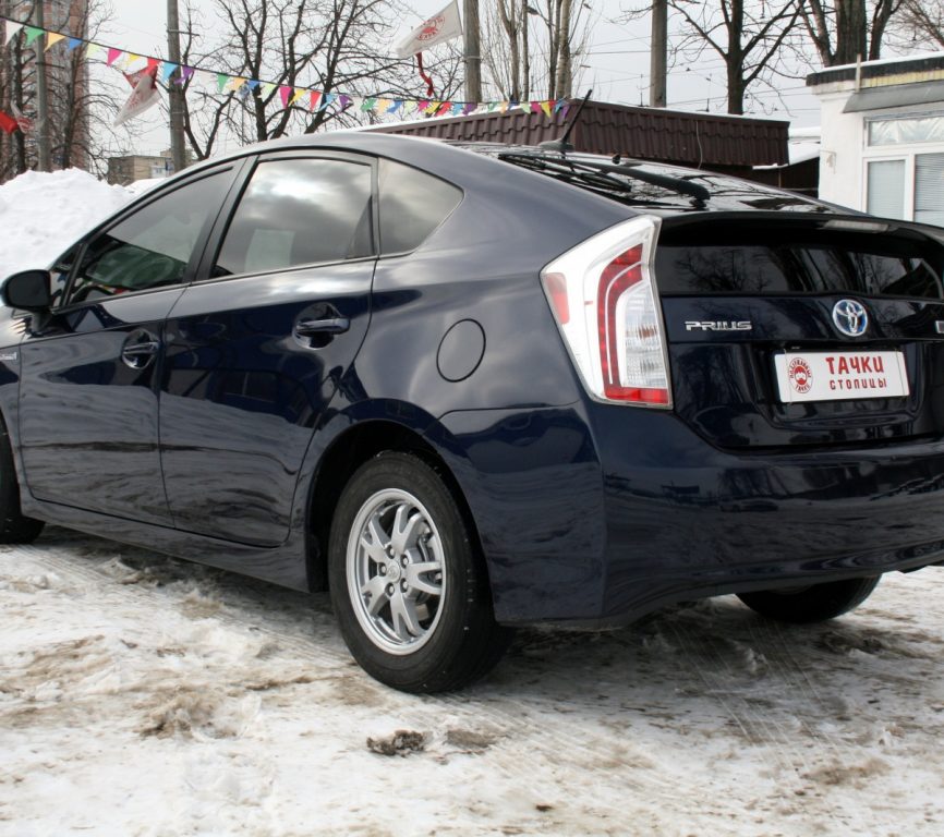 Toyota Prius 2015