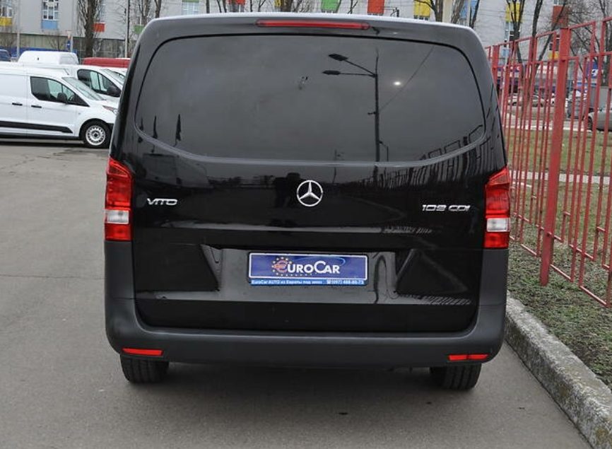 Mercedes-Benz Vito груз.-пасс. 2021