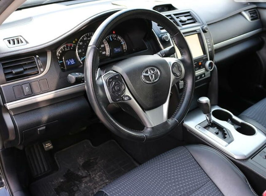 Toyota Camry 2014