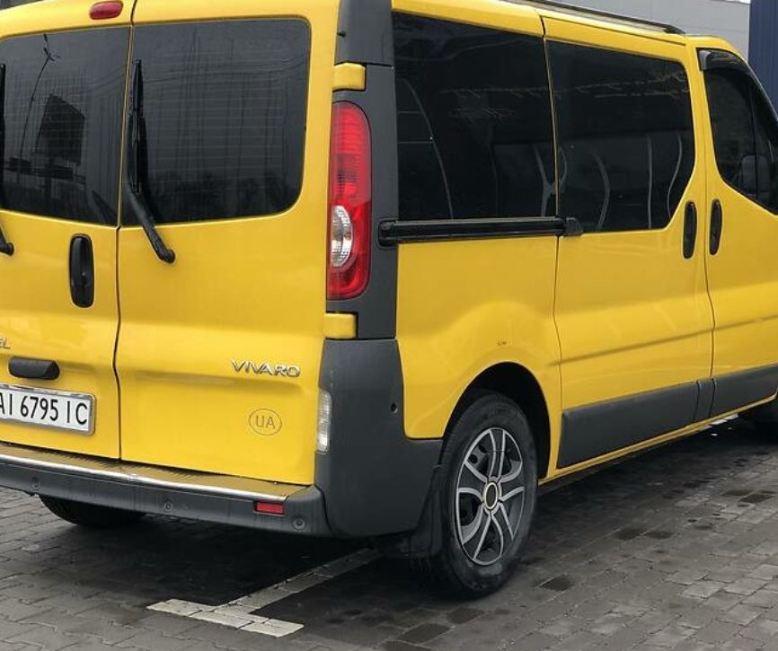 Opel Vivaro пасс. 2008