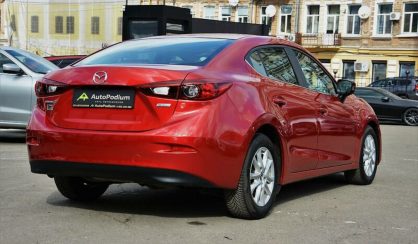 Mazda 3 2015