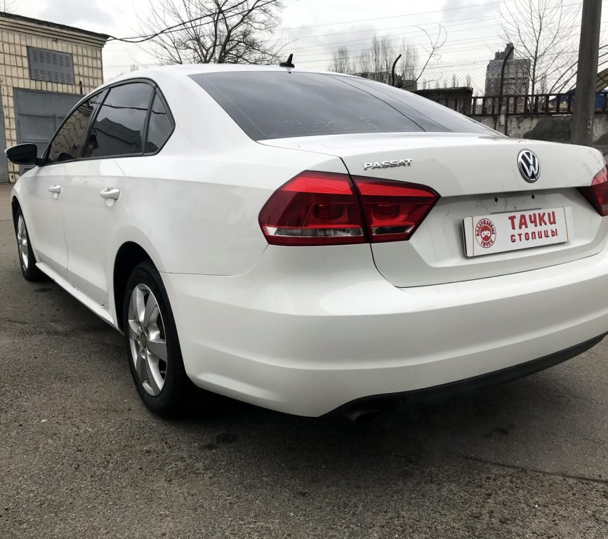 Volkswagen Passat B7 2012