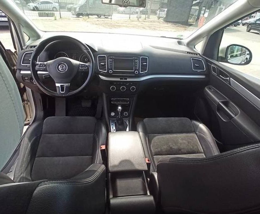 Volkswagen Sharan 2012