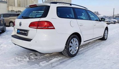 Volkswagen Passat B7 2011