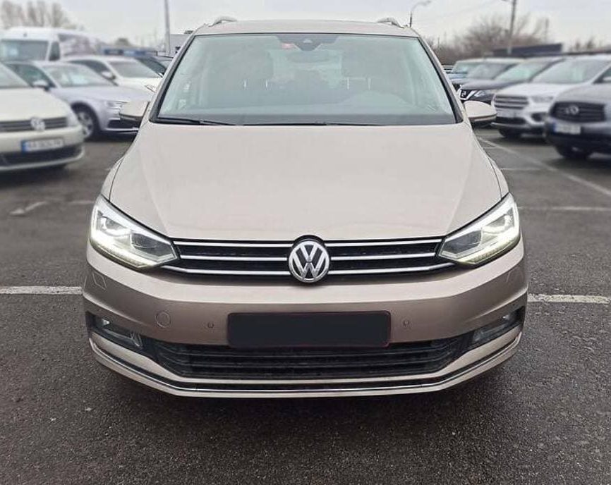 Volkswagen Touran 2016