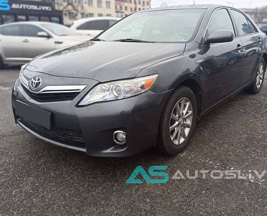 Toyota Camry 2011