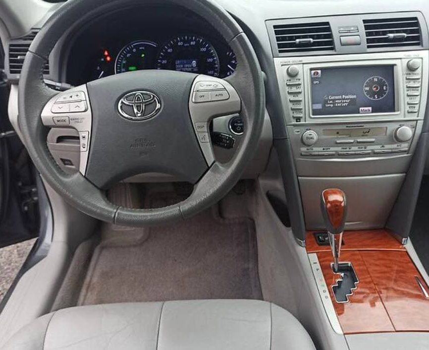 Toyota Camry 2011