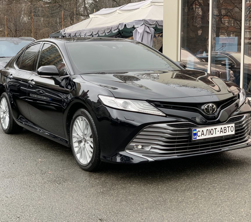 Toyota Camry 2018