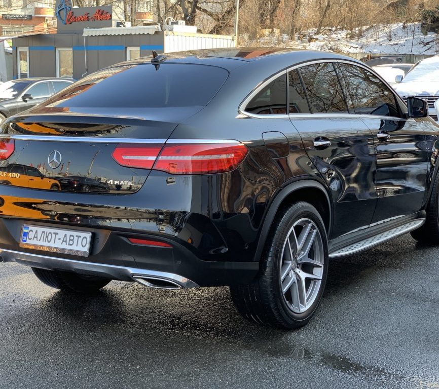 Mercedes-Benz GLE-Class 2015