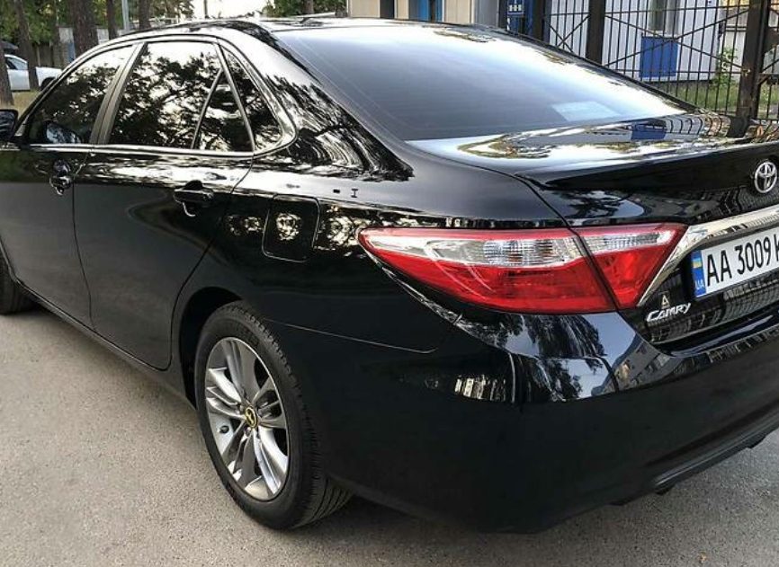 Toyota Camry 2017