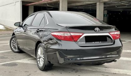 Toyota Camry 2016