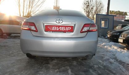 Toyota Camry 2010