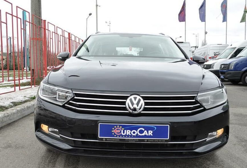 Volkswagen Passat B8 2015