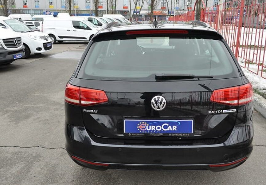 Volkswagen Passat B8 2015