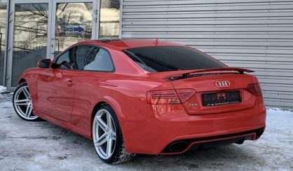 Audi RS5 2011