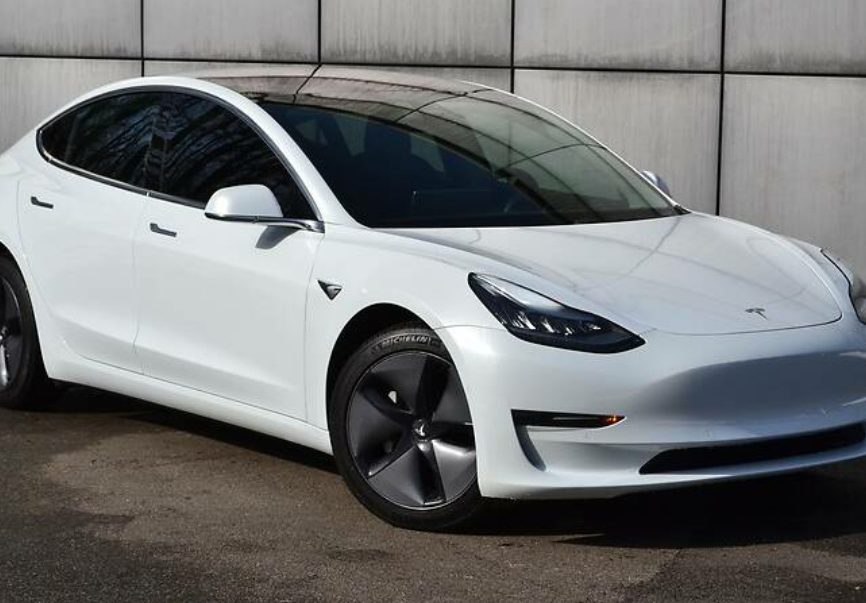 Tesla Model 3 2018