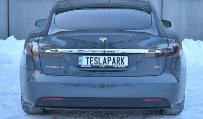 Tesla Model S 2017