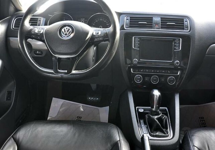 Volkswagen Jetta 2016