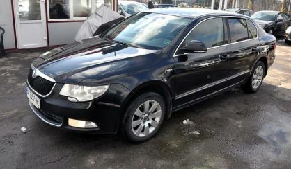 Skoda Superb 2011