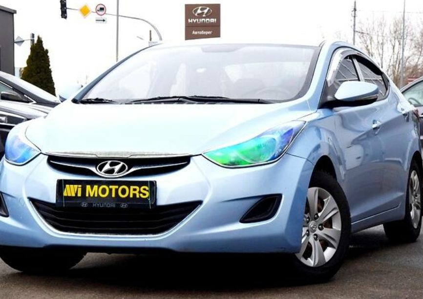 Hyundai Elantra 2011