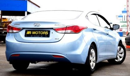 Hyundai Elantra 2011