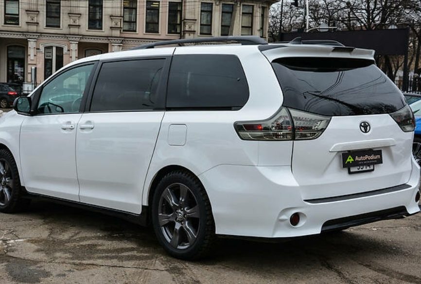 Toyota Sienna 2018