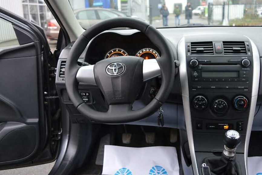 Toyota Corolla 2011