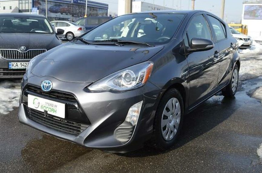 Toyota Prius 2016