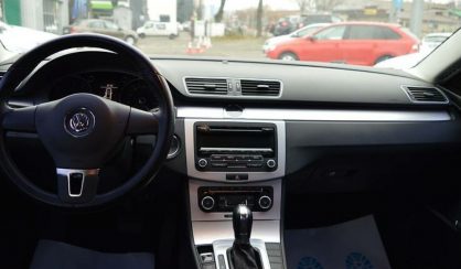 Volkswagen Passat CC 2011