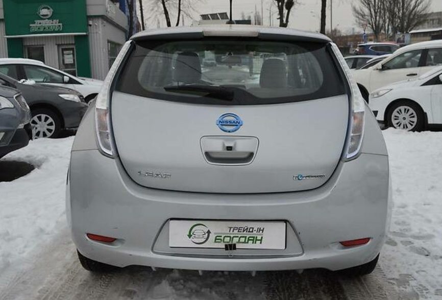 Nissan Leaf 2012