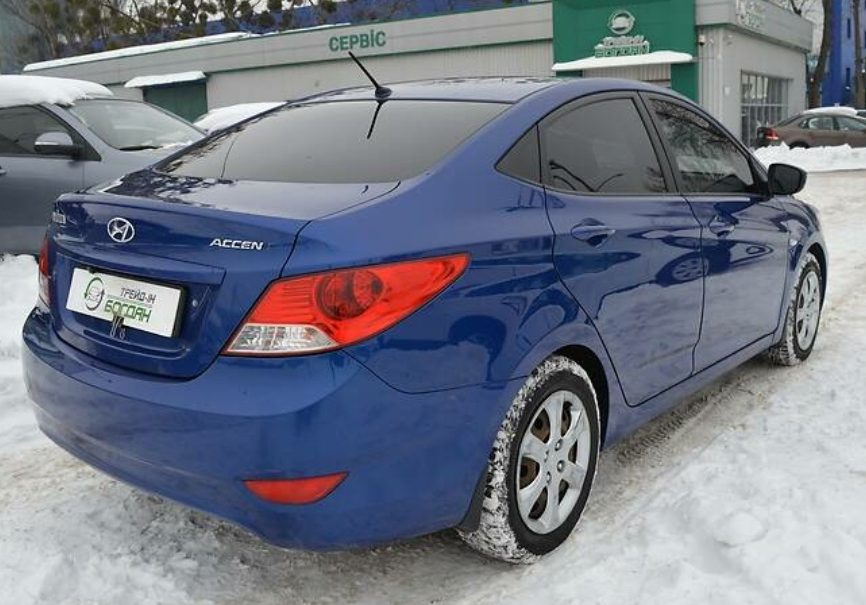 Hyundai Accent 2011