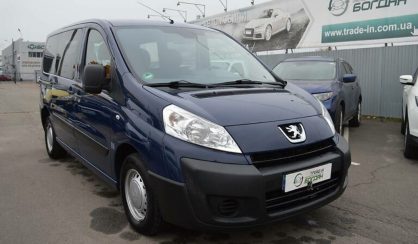 Peugeot Expert пасс. 2010