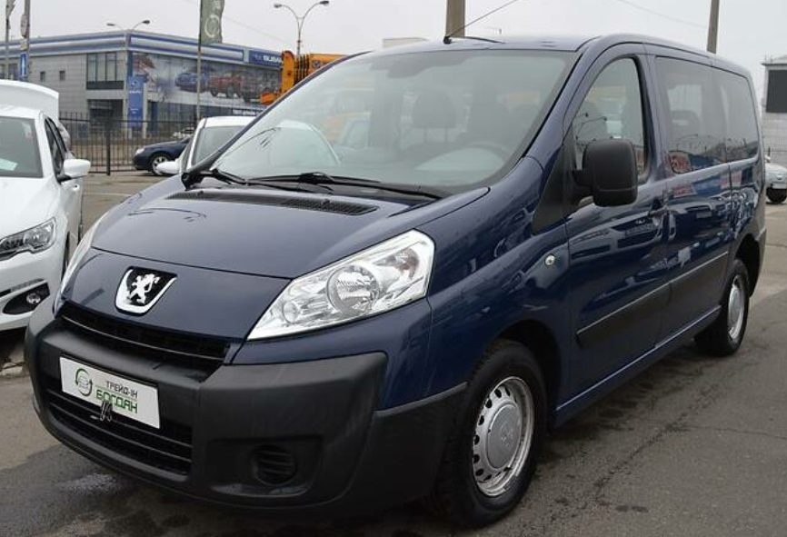 Peugeot Expert пасс. 2010