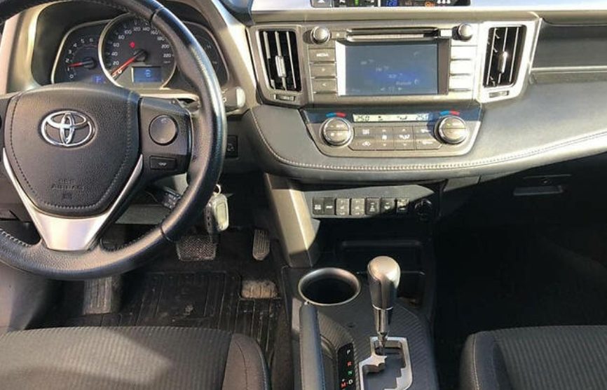 Toyota Rav 4 2015