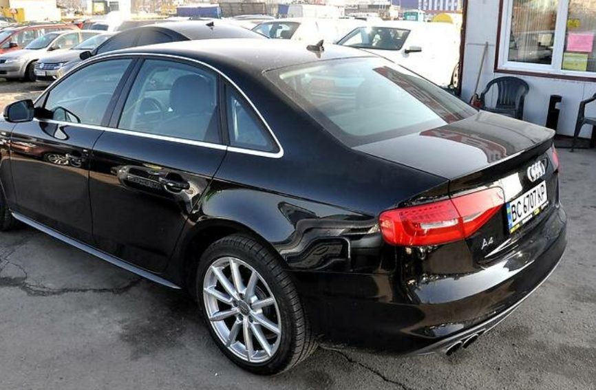 Audi A4 2014