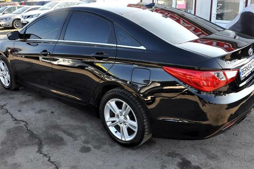 Hyundai Sonata 2012