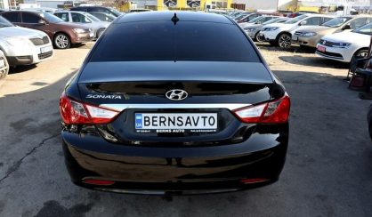 Hyundai Sonata 2012