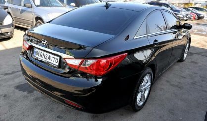 Hyundai Sonata 2012