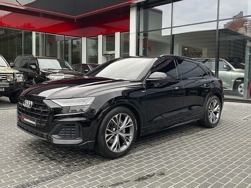 Audi Q8 2020