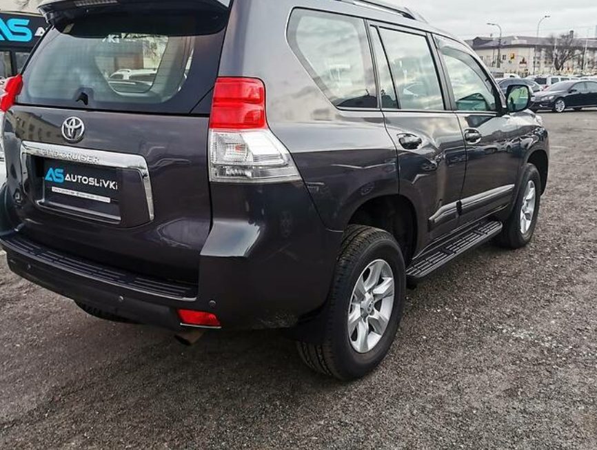 Toyota Land Cruiser Prado 2010