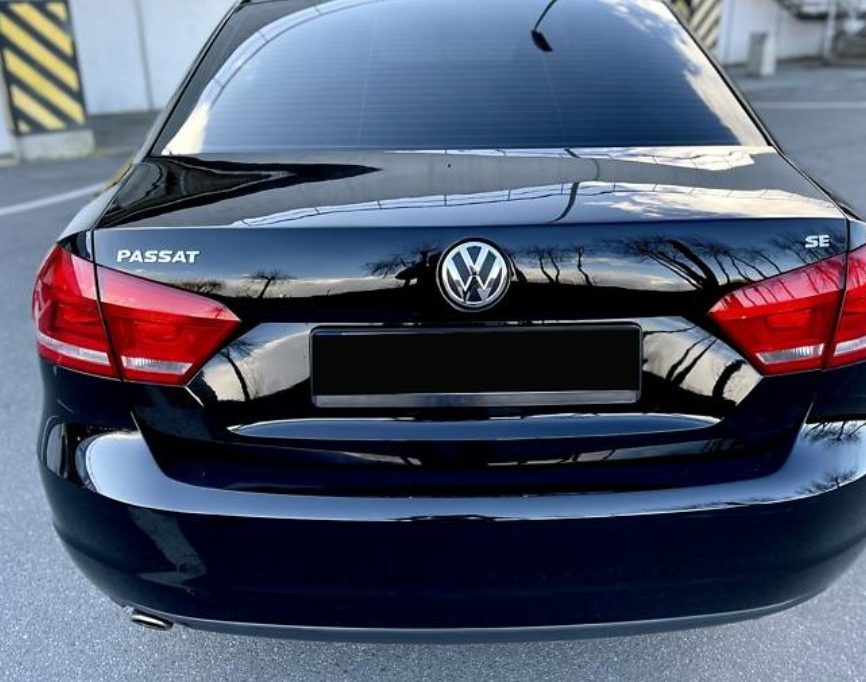 Volkswagen Passat B7 2011