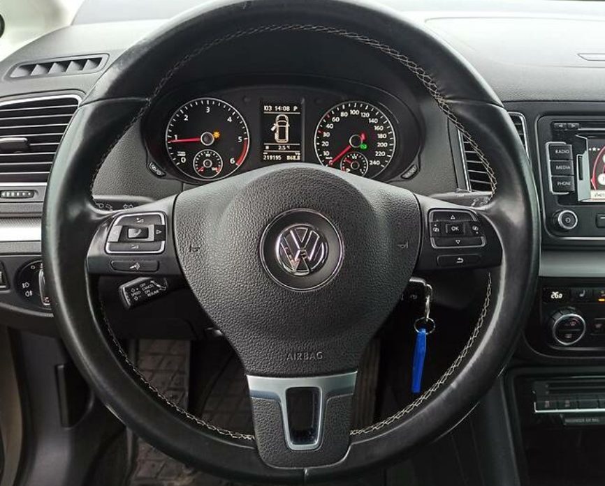 Volkswagen Sharan 2013