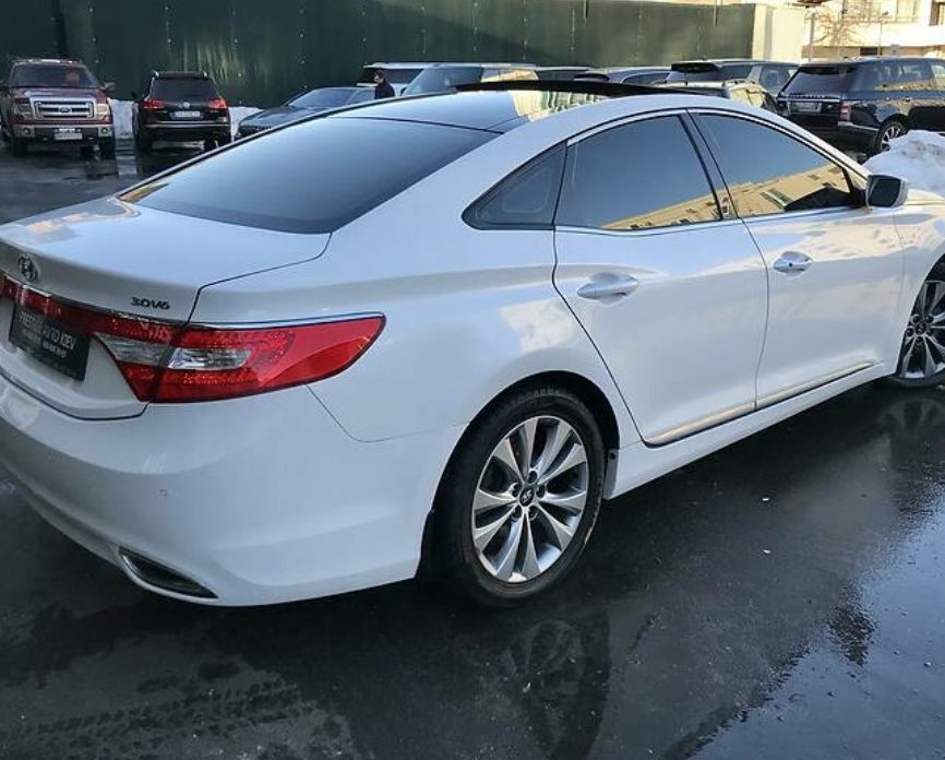 Hyundai Azera 2012